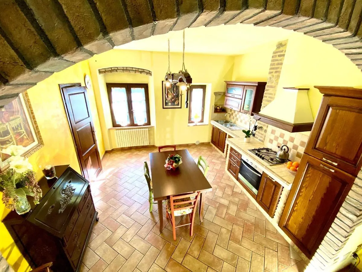 Agriturismo L'Antica Quercia 0*, Pomarance Italy