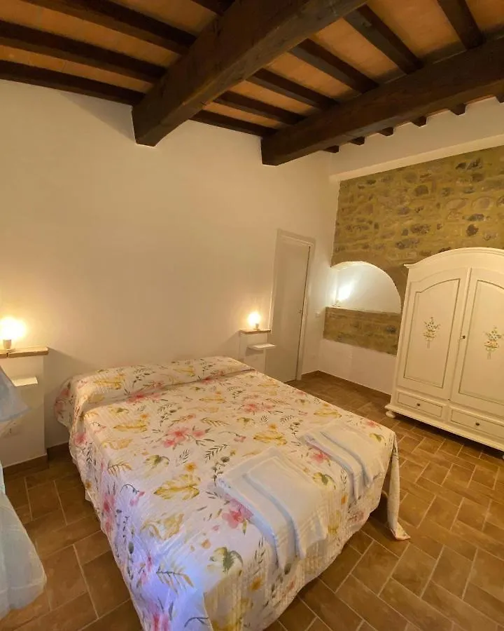 Agriturismo L'Antica Quercia 0*, Pomarance