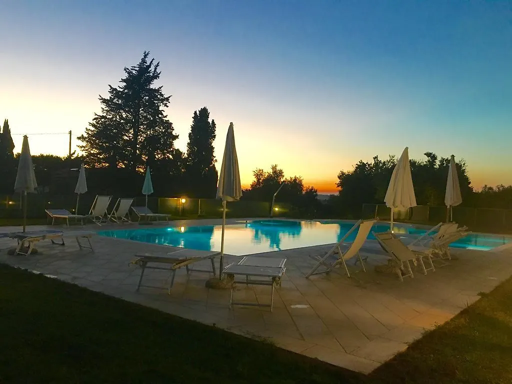Farm stay Agriturismo L'Antica Quercia